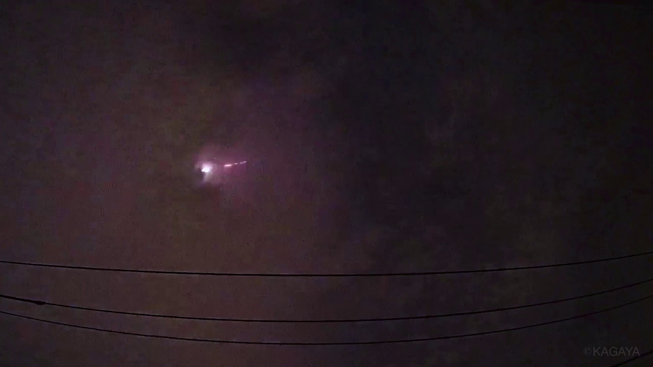東京上空の“大火球”、映像まとめ
